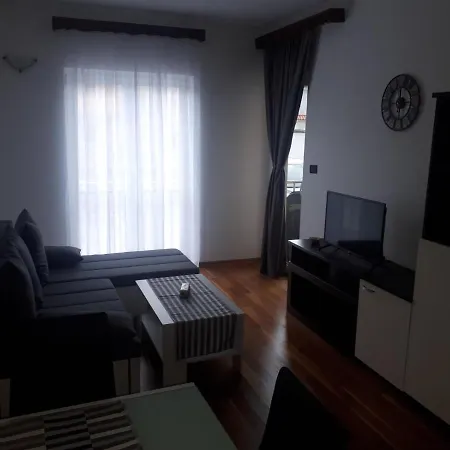 Apartment Pleasing Place