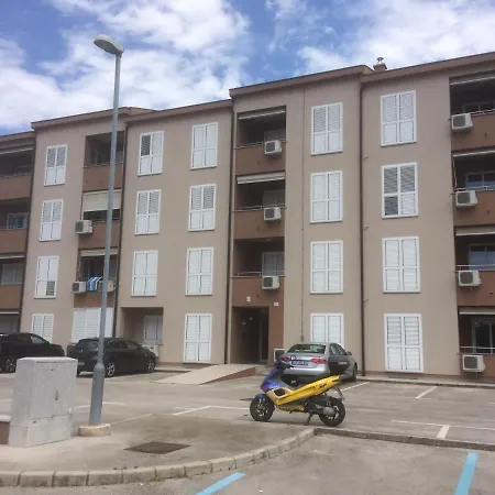 Pleasing Place Apartment Fazana